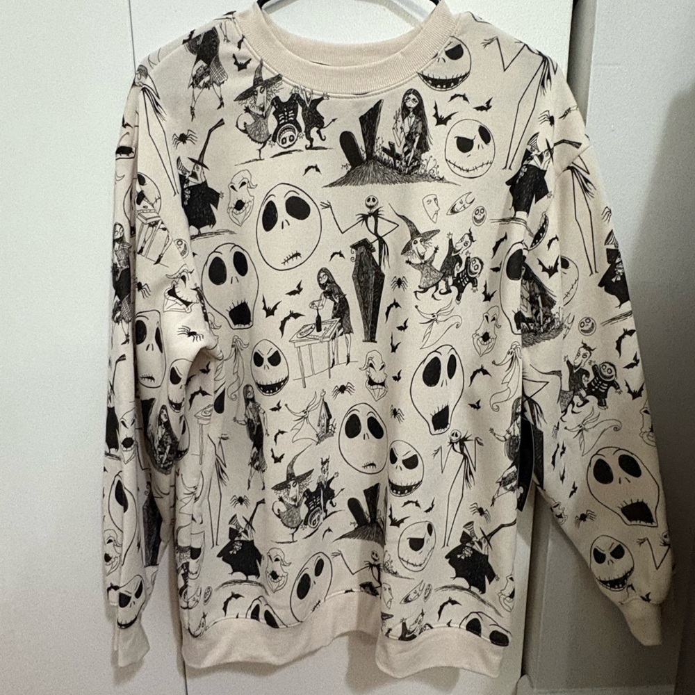 Cream and Black Graphic Sweatshirt